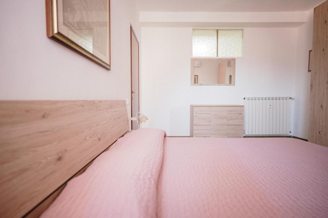 La Vista Panoramica Piu Bella Apartment Ascrea ภายนอก รูปภาพ