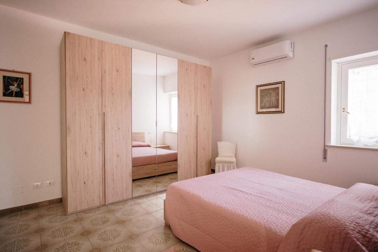 La Vista Panoramica Piu Bella Apartment Ascrea ภายนอก รูปภาพ